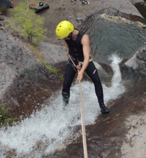 APU-Expeditions-Chile-Canyoning-1